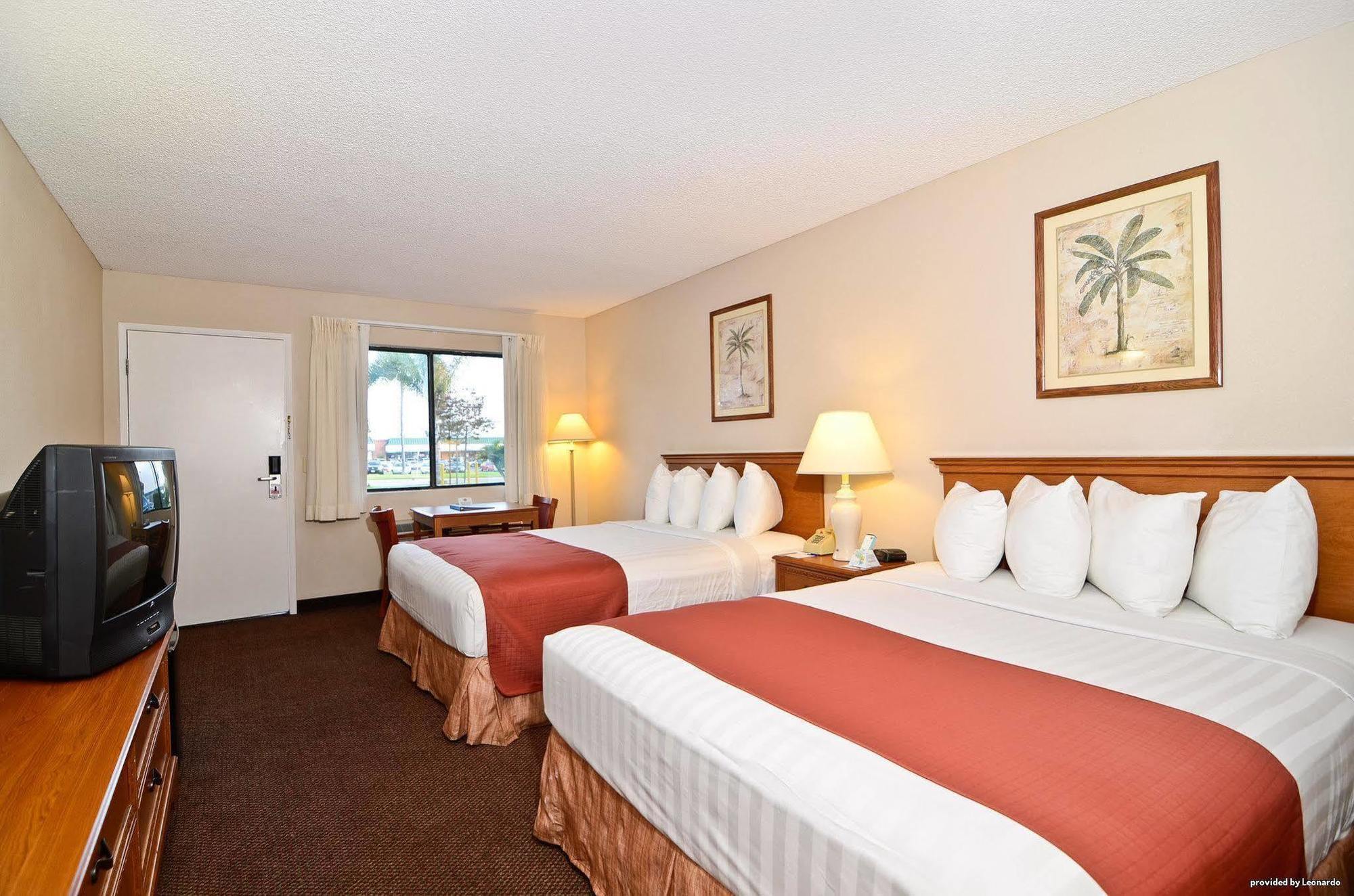 Pleasant Inn San Diego Bagian luar foto