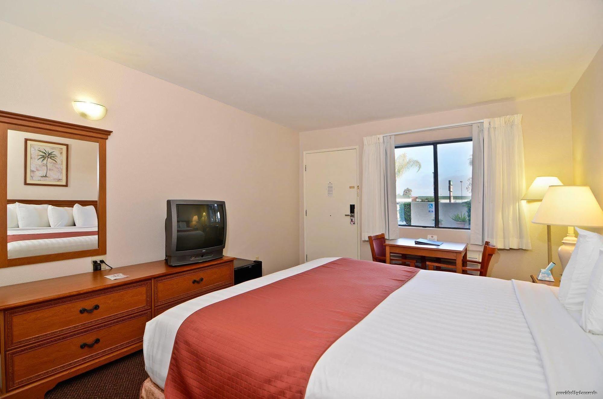 Pleasant Inn San Diego Bagian luar foto