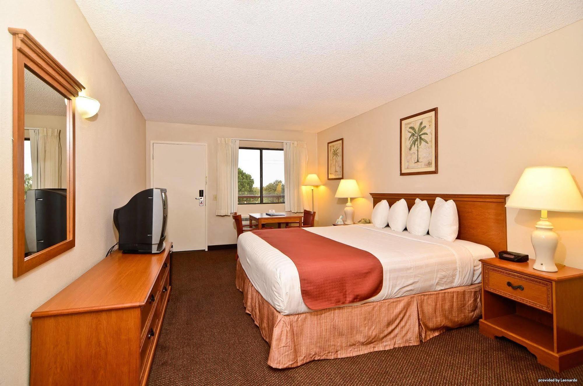 Pleasant Inn San Diego Bagian luar foto