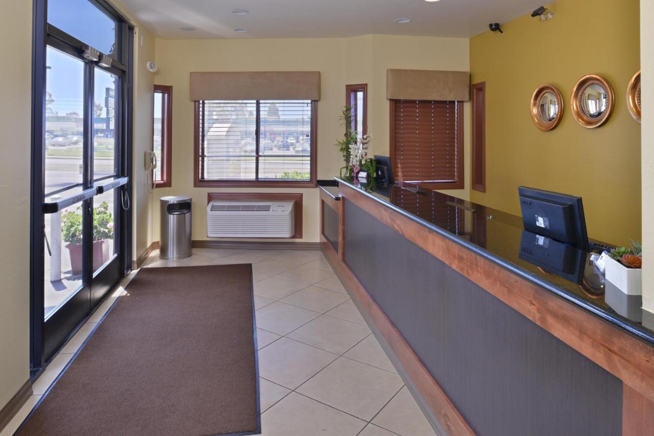Pleasant Inn San Diego Bagian luar foto